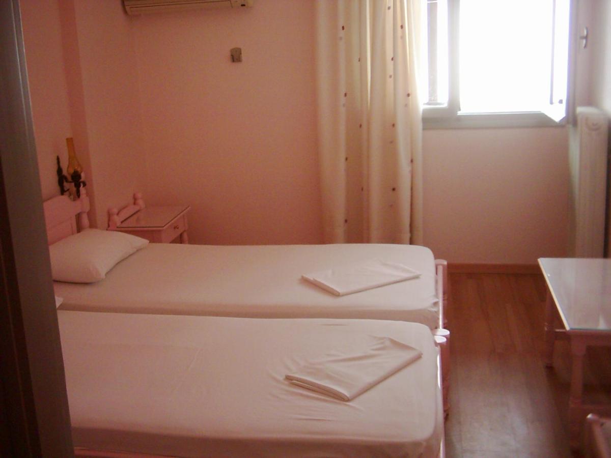 לאוטרה אדיפסאו Kapolos Spa Hotel מראה חיצוני תמונה