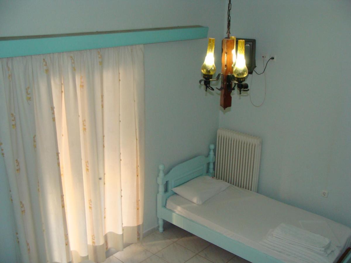 לאוטרה אדיפסאו Kapolos Spa Hotel מראה חיצוני תמונה